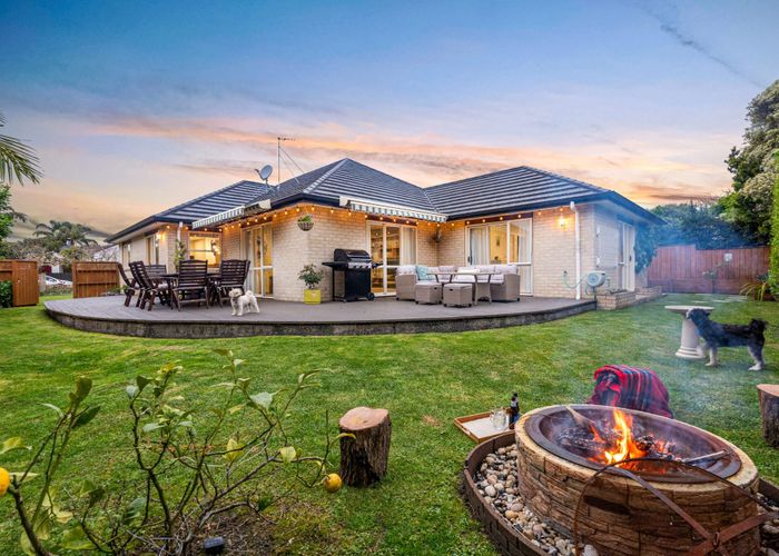  at 15 Piriti Drive, Te Atatu Peninsula, Auckland