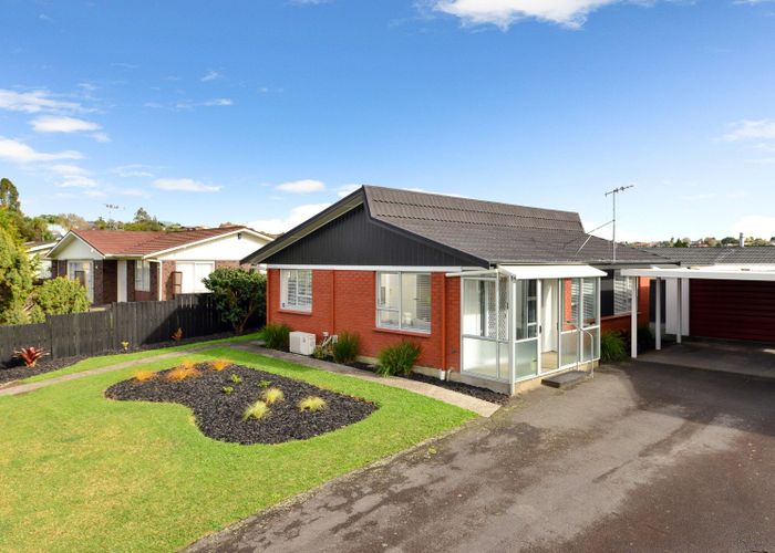  at 5 Krippner Place, Dinsdale, Hamilton