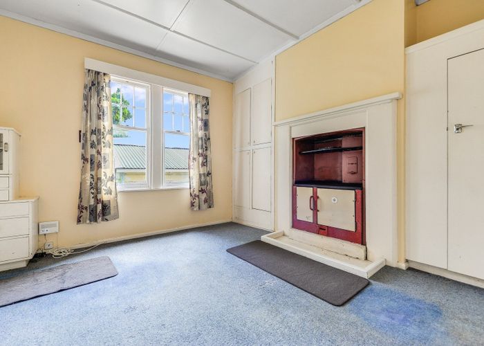  at 96 Lake Road, Frankton, Hamilton, Waikato