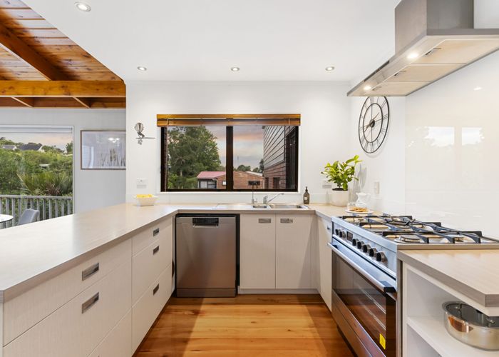  at 1 Flavia Close, Torbay, North Shore City, Auckland