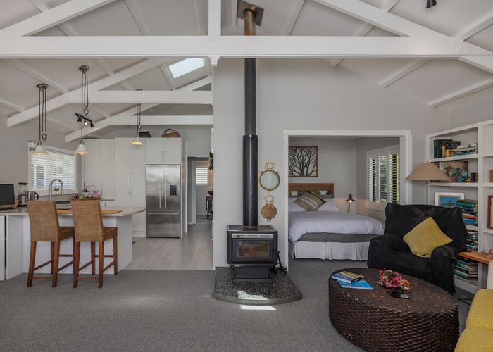  at 15 Deeming Road, Okiato, Russell