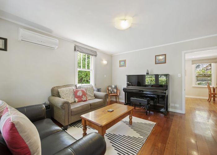  at 102 Parkvale Road, Karori, Wellington