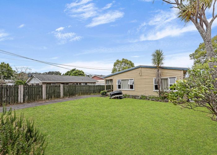  at 26 Woodglen Road, Glen Eden, Waitakere City, Auckland