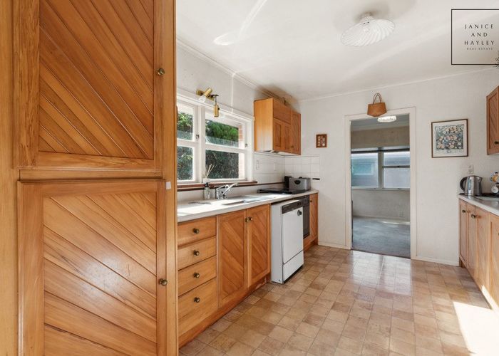  at 40 Chestnut Road, Papatoetoe, Manukau City, Auckland