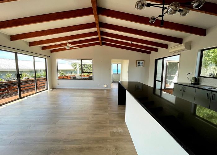  at 1425 Whangaparaoa Road, Army Bay, Whangaparaoa