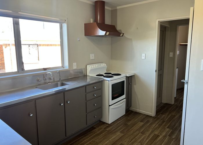  at 62 Pine Avenue, Melville, Hamilton, Waikato