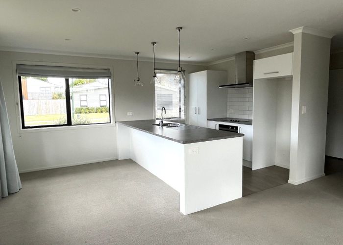  at 2 Tarata Grove, Lansdowne, Masterton