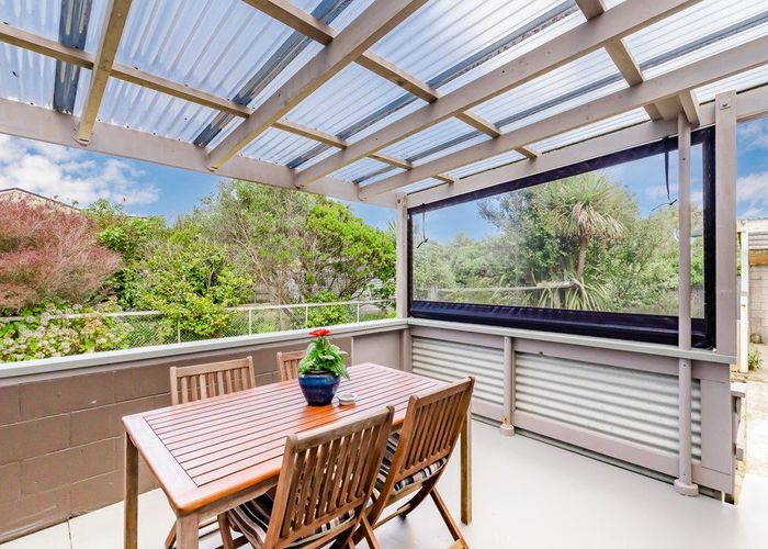 at 92 Manly Street, Paraparaumu Beach, Paraparaumu