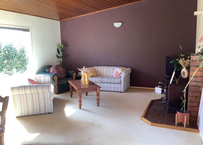  at 184 Park Road, Belmont, Lower Hutt