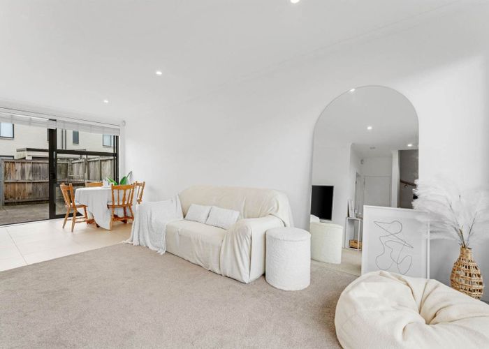  at 9A Guyon Street, Stonefields, Auckland City, Auckland