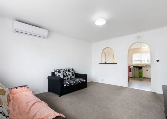  at 68 Sutton Crescent, Papakura, Papakura