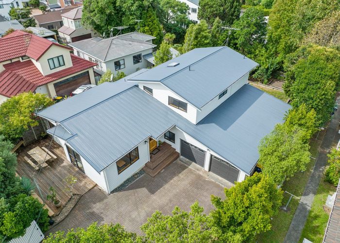  at 14 Nile Road, Milford, Auckland