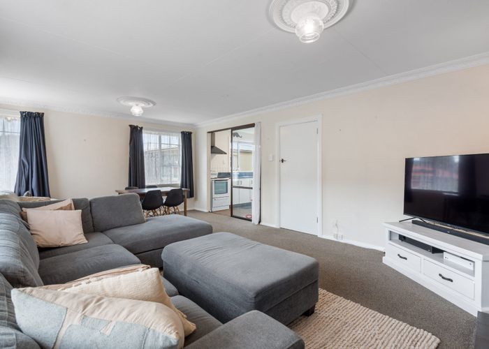  at 136 Wakari Road, Helensburgh, Dunedin