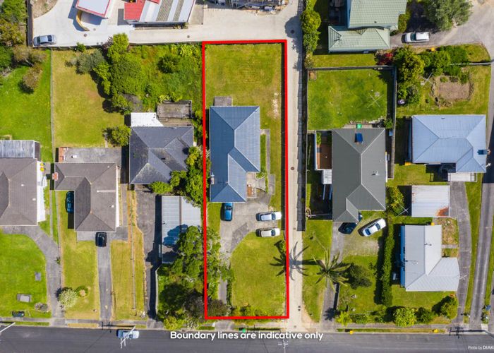  at 37 Park Road, Glenfield, Auckland