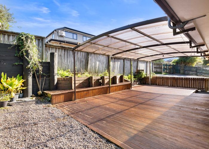  at 116 Oakdale Road, Mount Roskill, Auckland