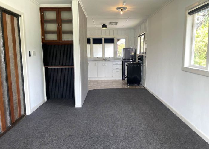  at 70 Routley Drive, Glen Eden, Waitakere City, Auckland