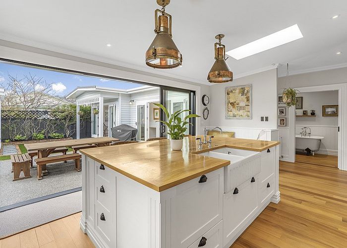  at 387 Jackson Street, Petone, Lower Hutt