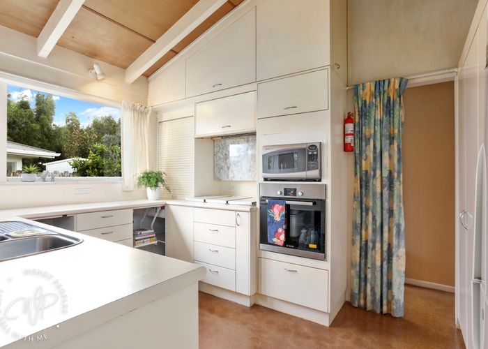  at 2 Collie Street, Hillpark, Auckland