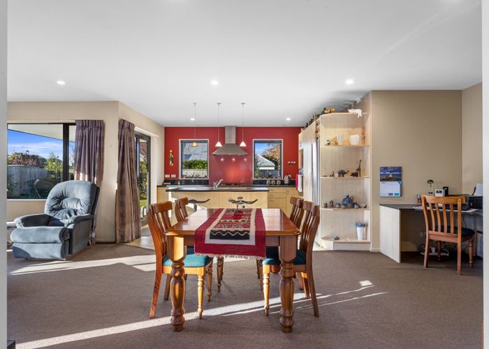 Free property data for 62 Oakwood Drive, Rangiora, Rangiora homes.co.nz