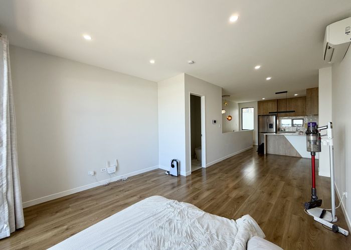  at 5 Arura Place, Massey, Waitakere City, Auckland