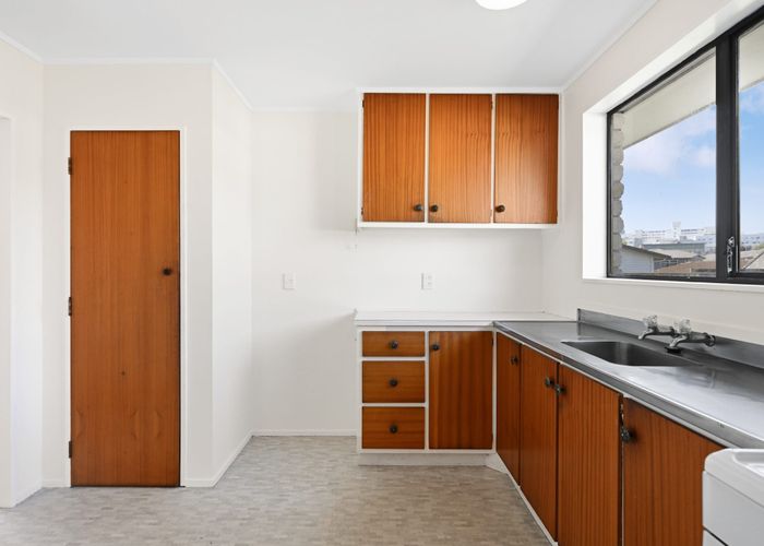  at 5 Amber Lane, Melville, Hamilton, Waikato