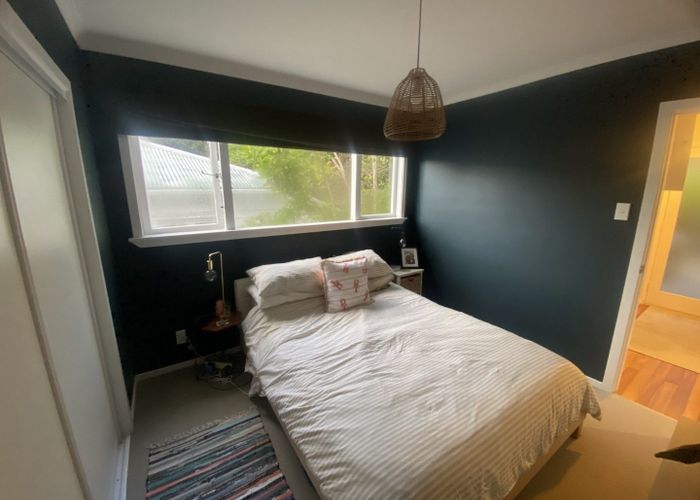  at 15a Governor Road, Northland, Wellington, Wellington