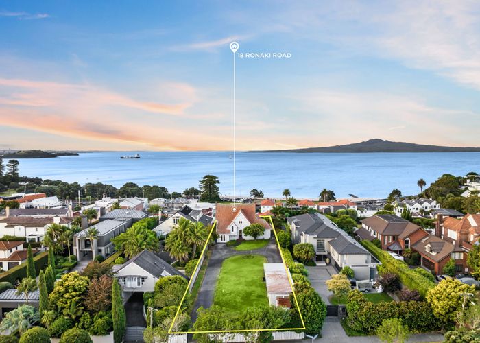  at 18 Ronaki Road, Mission Bay, Auckland City, Auckland