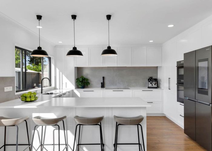  at 21 Pine Harbour Parade, Beachlands, Manukau City, Auckland