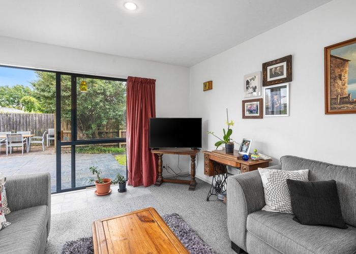  at 1E Bahama Place, Hornby, Christchurch
