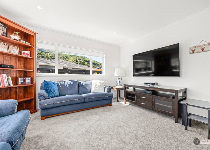  at 4 Martha Turnell Crescent, Manor Park, Lower Hutt