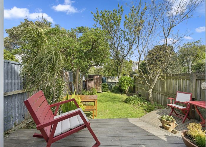  at 160 Tasman Street, Mount Cook, Wellington, Wellington