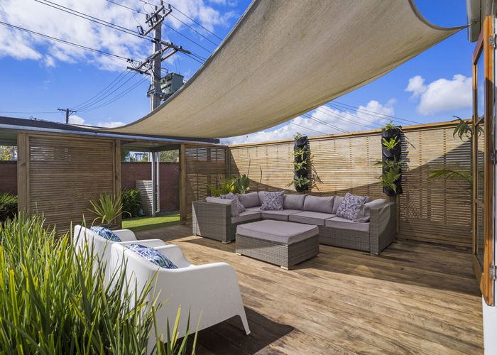  at 21B Kowhatu Road, One Tree Hill, Auckland