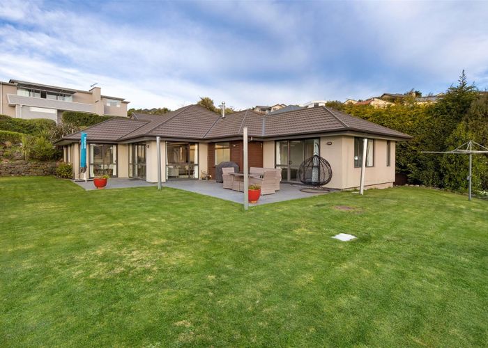  at 32 Rockview Place, Mount Pleasant, Christchurch