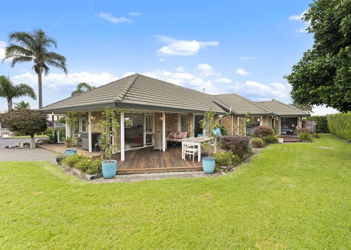  at 16 Aristoy Close, Conifer Grove, Papakura, Auckland