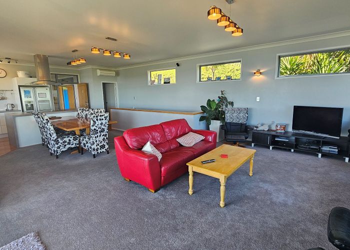  at 8 White Cliff Bay, Urenui, New Plymouth, Taranaki