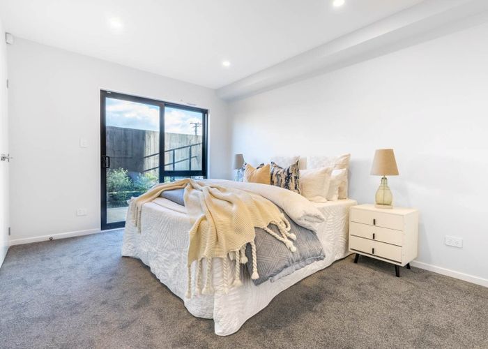  at 1/245 Campbell Road, Greenlane, Auckland