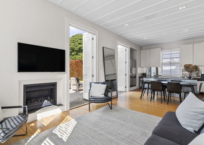  at 8 Wellpark Avenue, Grey Lynn, Auckland
