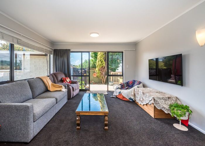  at 10A Pohutukawa Crescent, Raumati Beach, Paraparaumu