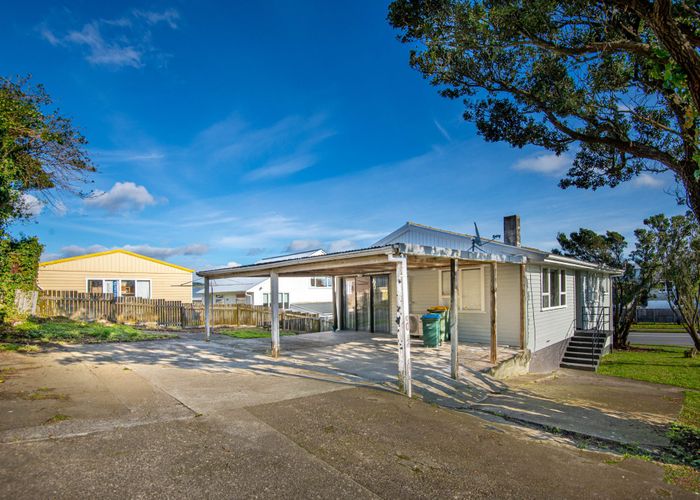  at 2 Penguin Grove, Waitangirua, Porirua, Wellington