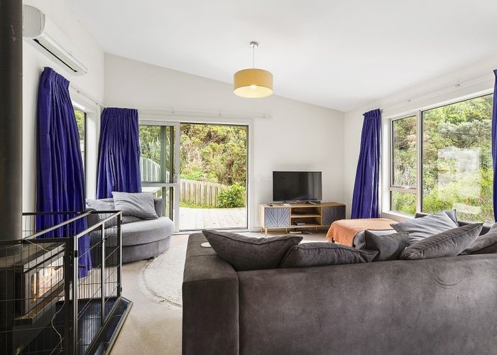  at 28 Rarangi Way, Owhiro Bay, Wellington