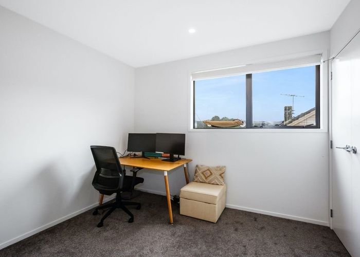  at 4/324 Oxford Terrace, Avalon, Lower Hutt
