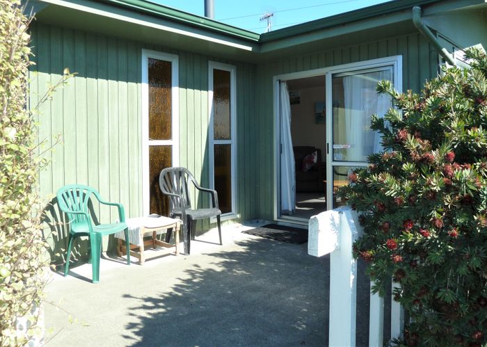  at 27 Tenby Terrace, Flaxmere, Hastings