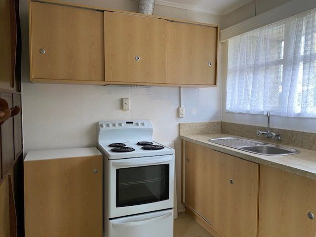  at 2/8 Fraser Road, Papatoetoe, Auckland