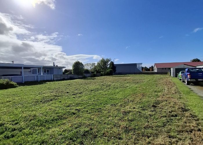  at 16 Bangor Street, Mataura, Gore, Southland
