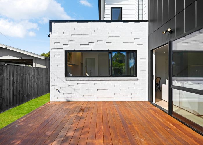  at 1/11 Comries Road, Chartwell, Hamilton, Waikato
