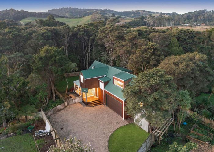  at 21b Otanerua Road, Hatfields Beach, Rodney, Auckland