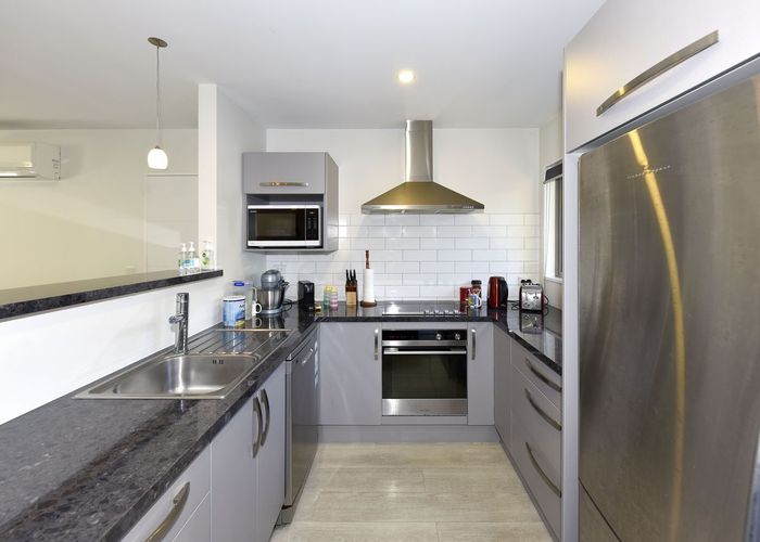  at 6B Pinedale Lane, Linwood, Christchurch City, Canterbury