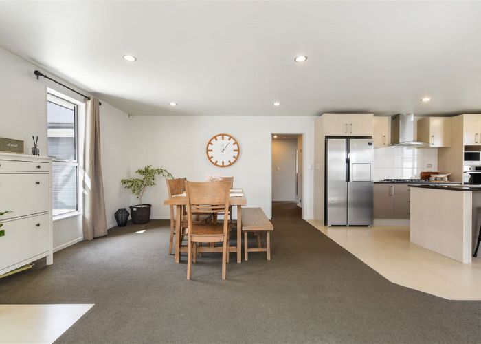  at 5 Te Ironui Place, Huntington, Hamilton