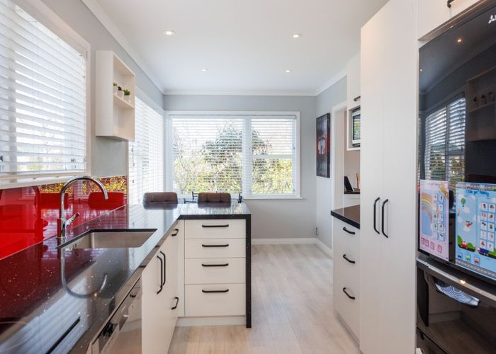  at 8 Catlins Crescent, Milson, Palmerston North