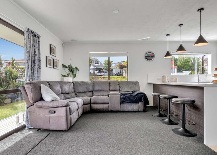  at 7 Philomel Crest, Welcome Bay, Tauranga